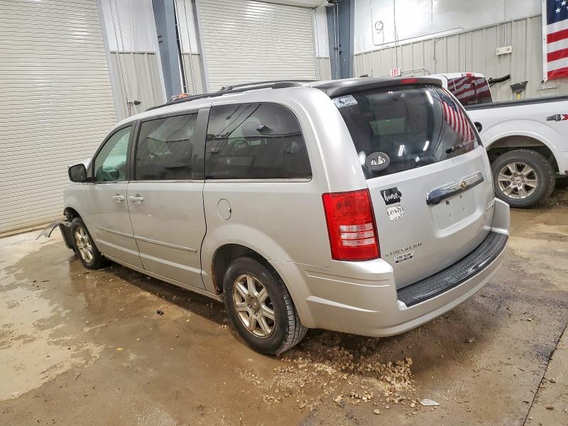 2010 Chrysler Town & Country მანქანა იყიდება აუქციონზე, vin: 2A4RR5D19AR127585, აუქციონის ნომერი: 72877605