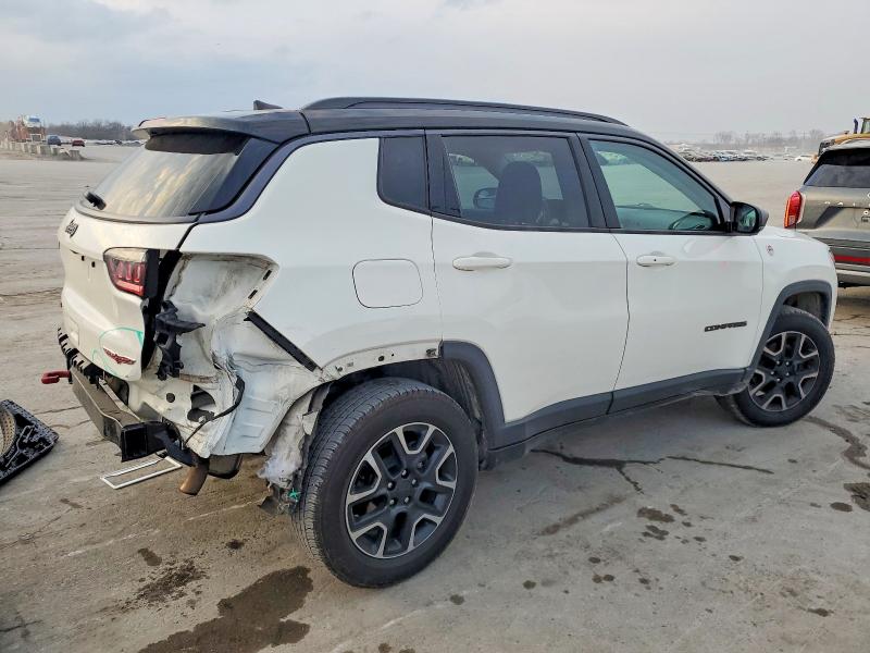 Продаж на аукціоні авто 2019 Jeep Compass, vin: 3C4NJDDB5KT688119, номер лоту: 99939455