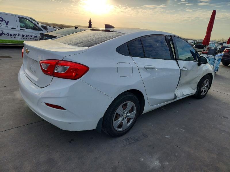 73932005 :رقم المزاد ، 1G1BC5SM8H7154559 vin ، 2017 Chevrolet Cruze Ls مزاد بيع