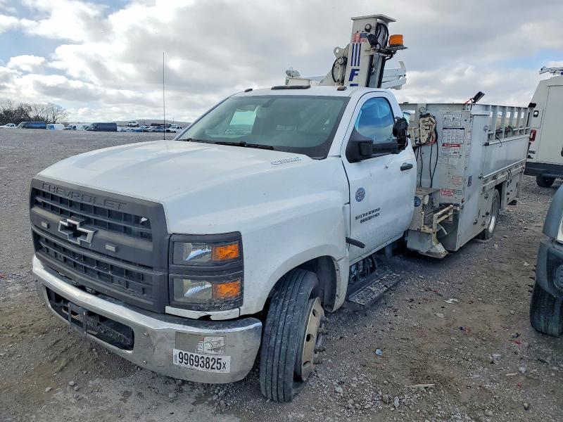Продажа на аукционе авто 2023 Chevrolet Silverado Hd, vin: 1HTKHPVK0PH277704, номер лота: 52830346
