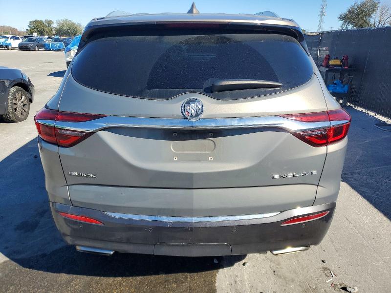 2018 Buick Enclave მანქანა იყიდება აუქციონზე, vin: 5GAERBKW0JJ172566, აუქციონის ნომერი: 75046435