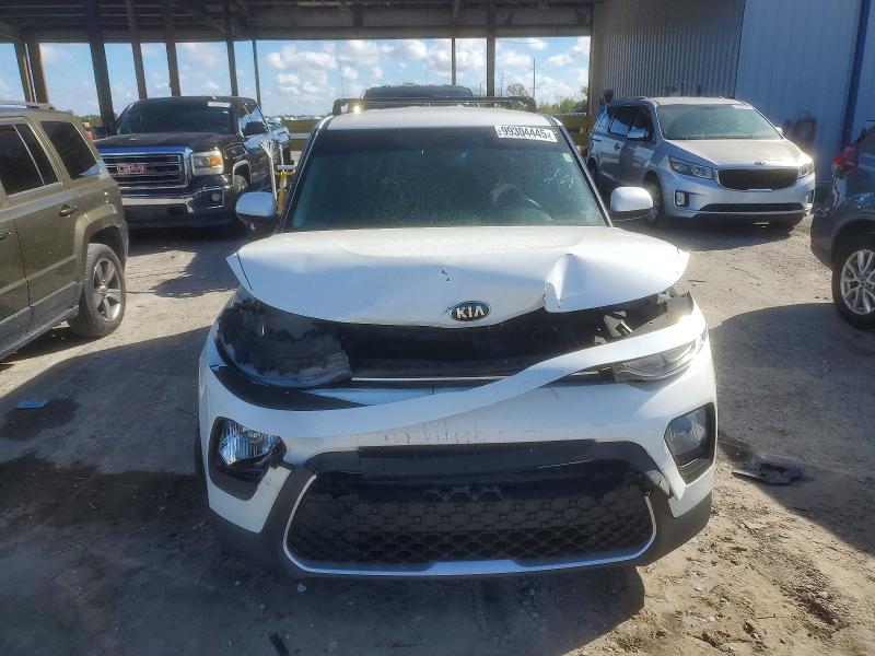 2020 Kia Soul მანქანა იყიდება აუქციონზე, vin: KNDJ23AU4L7027540, აუქციონის ნომერი: 99304445