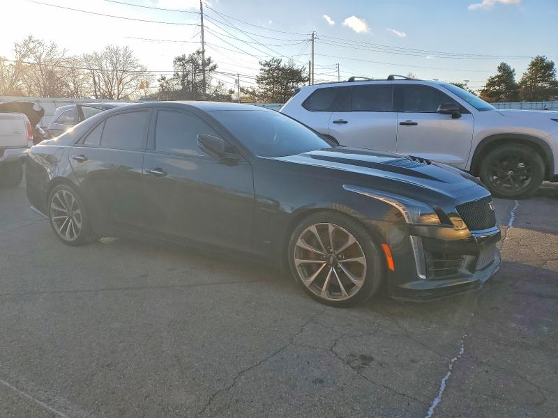 73489105 :رقم المزاد ، 1G6A15S65J0105900 vin ، 2018 Cadillac Cts-v مزاد بيع