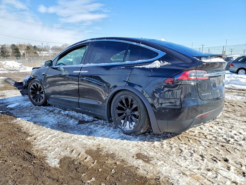 2017 Tesla Model X მანქანა იყიდება აუქციონზე, vin: 5YJXCAE29HF040564, აუქციონის ნომერი: 74410145