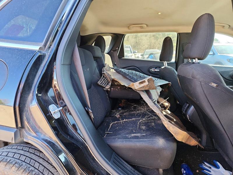 99453305 :رقم المزاد ، 1C4PJLCBXKD264719 vin ، 2019 Jeep Cherokee مزاد بيع