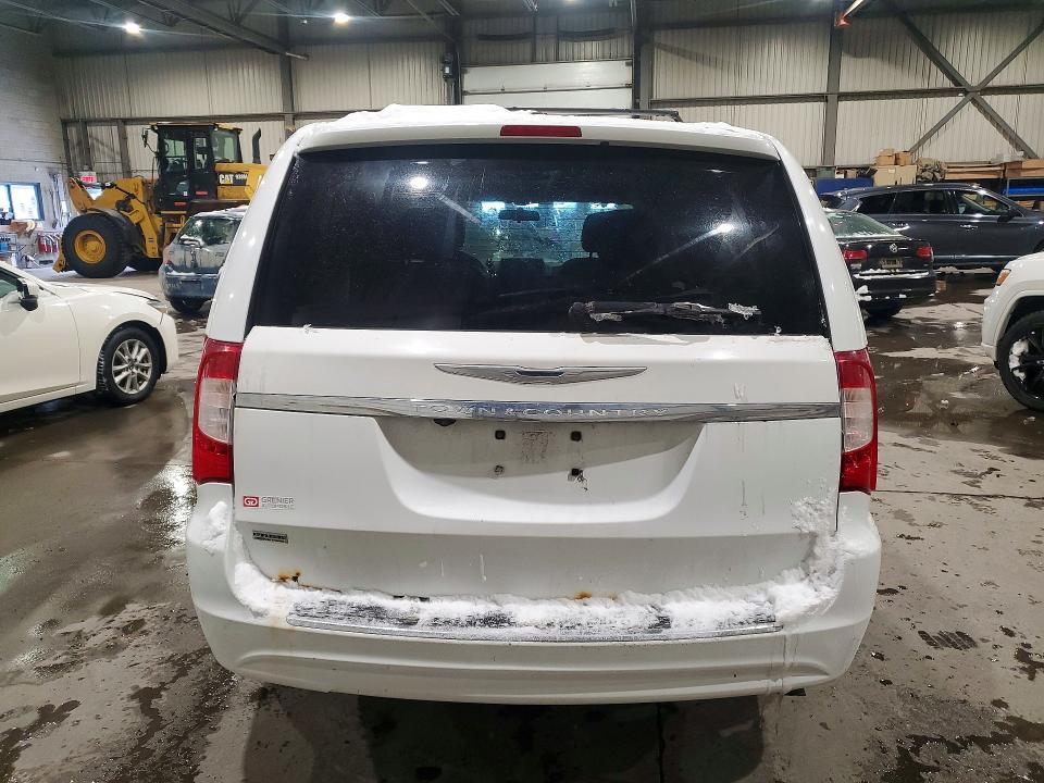 2015 Chrysler Town & Country მანქანა იყიდება აუქციონზე, vin: 2C4RC1CG2FR740256, აუქციონის ნომერი: 74364705