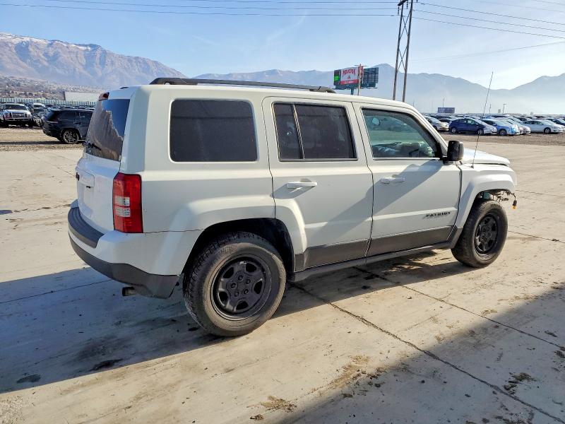 98012715 :رقم المزاد ، 1C4NJPBAXED731598 vin ، 2014 Jeep Patriot مزاد بيع