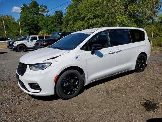 2024 Chrysler Pacifica H მანქანა იყიდება აუქციონზე, vin: 2C4RC1S79RR158421, აუქციონის ნომერი: 75044915