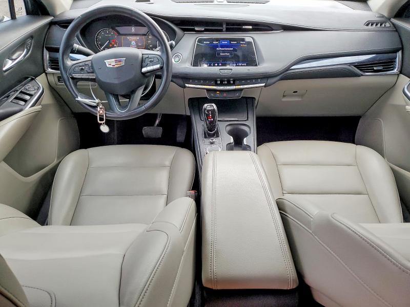 73877845 :رقم المزاد ، 1GYAZAR46LF129748 vin ، 2020 Cadillac Xt4 مزاد بيع