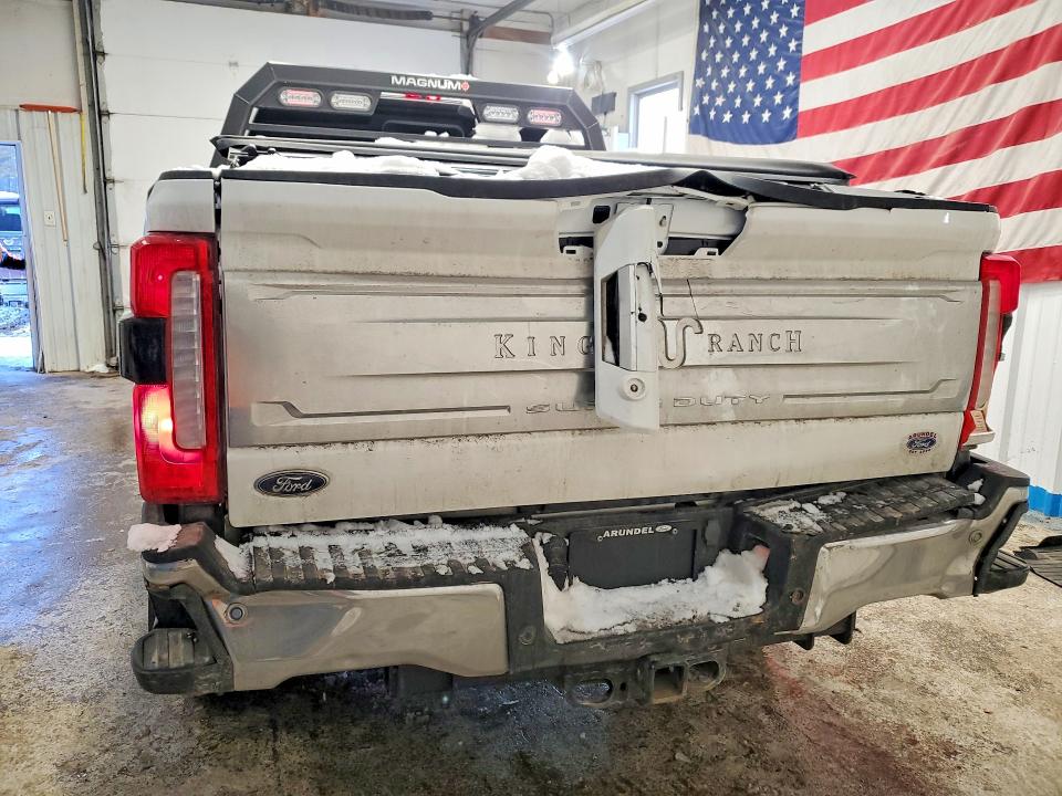 Продажа на аукционе авто 2024 Ford F350, vin: 1FT8W3BTXRED81303, номер лота: 74739445