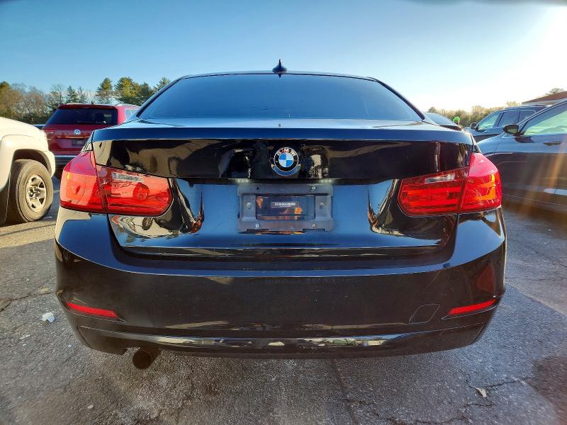 72130725 :رقم المزاد ، WBA3A5C51CF349701 vin ، 2012 Bmw 328 مزاد بيع