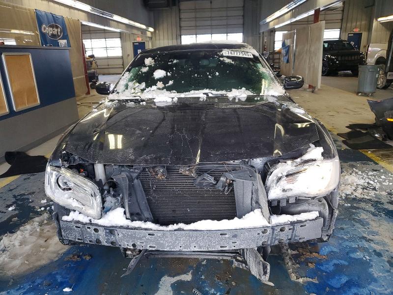 74777945 :رقم المزاد ، 2C3CCAAG7KH590643 vin ، 2019 Chrysler 300 مزاد بيع