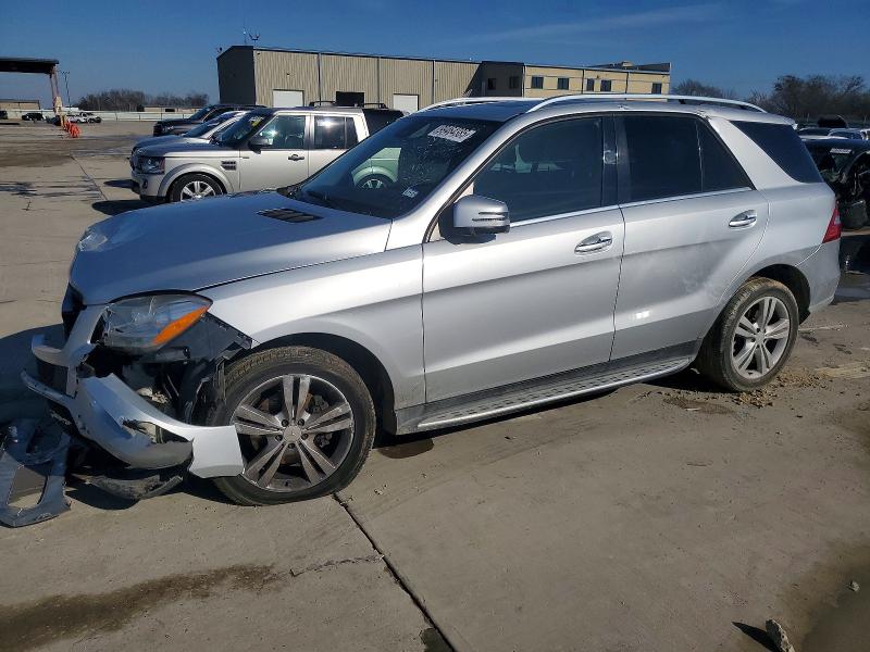 99464385 :رقم المزاد ، 4JGDA5HB9FA453419 vin ، 2015 Othr M Class 4d 4x4 Ml350 مزاد بيع