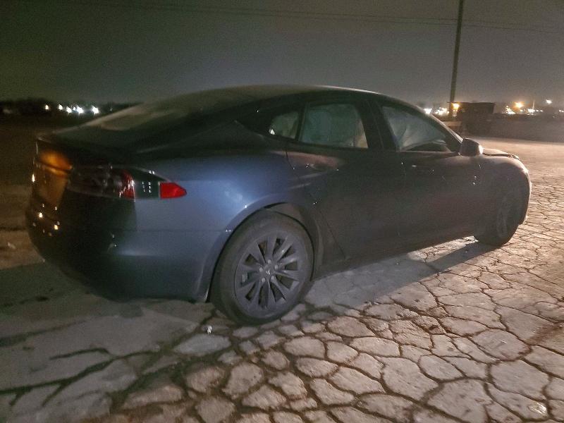 Продажа на аукционе авто 2018 Tesla Model S, vin: 5YJSA1E27JF244737, номер лота: 98070265