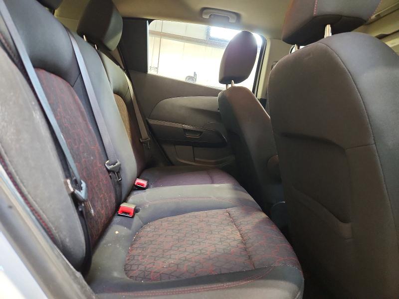 2018 Chevrolet Sonic მანქანა იყიდება აუქციონზე, vin: 1G1JD6SB2J4127961, აუქციონის ნომერი: 72591695
