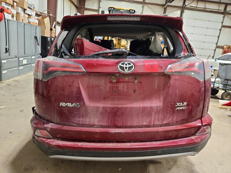 Продажа на аукционе авто 2018 Toyota Rav4, vin: 2T3RFREV1JW794132, номер лота: 73217405