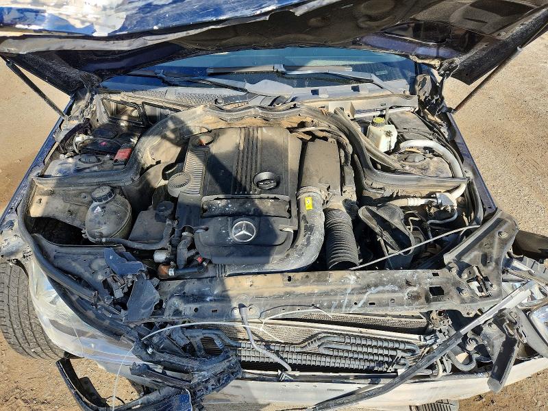 Продаж на аукціоні авто 2013 Mercedes-benz C, vin: WDDGF4HB8DA793354, номер лоту: 99667525