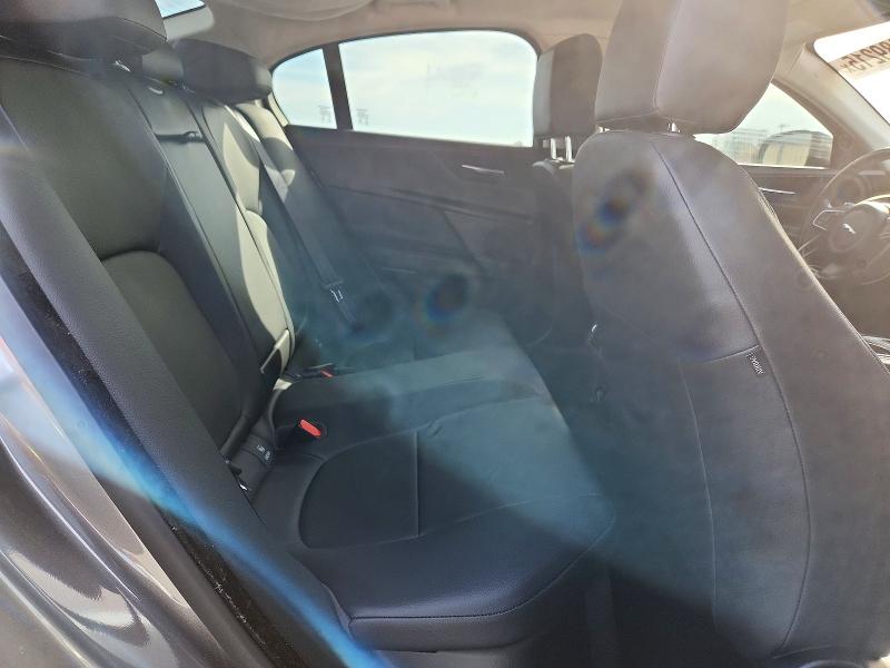 Продаж на аукціоні авто 2017 Jaguar Xe Premium, vin: SAJAD4BN8HA952387, номер лоту: 72489215