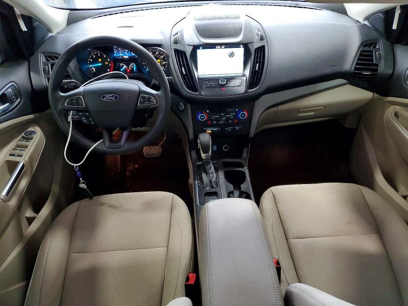 72894635 :رقم المزاد ، 1FMCU9GD2KUB38435 vin ، 2019 Ford Escape Se مزاد بيع