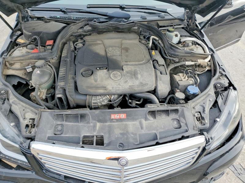 Продажа на аукционе авто 2013 Mercedes-benz C, vin: WDDGF8AB3DR251856, номер лота: 99764295