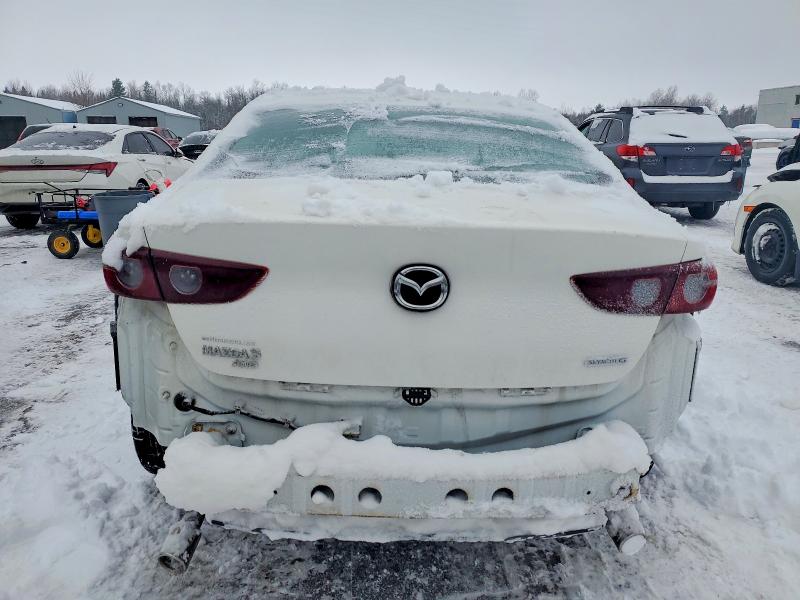 Продажа на аукционе авто 2019 Mazda 3 Preferre, vin: JM1BPBCM5K1125877, номер лота: 99632275