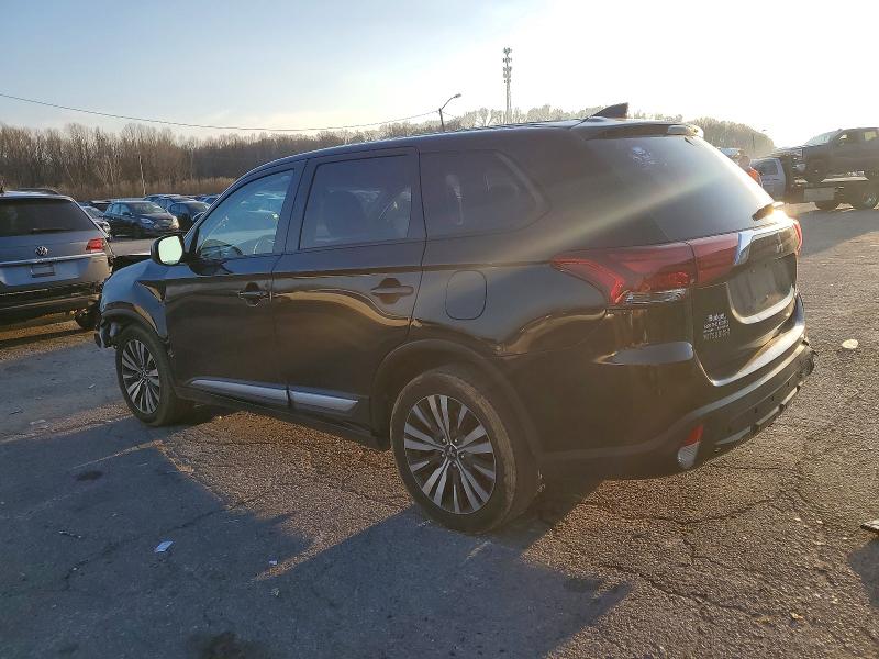 Продаж на аукціоні авто 2019 Mitsubishi Outlander, vin: JA4AD2A34KZ004154, номер лоту: 98044395