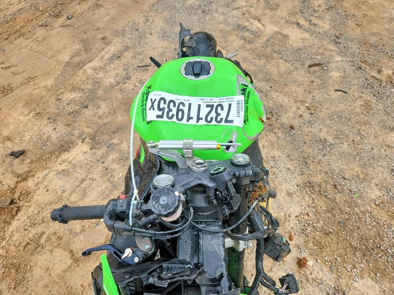 73211935 :رقم المزاد ، JKBZXJH15NA012416 vin ، 2022 Kawasaki Zx636 مزاد بيع
