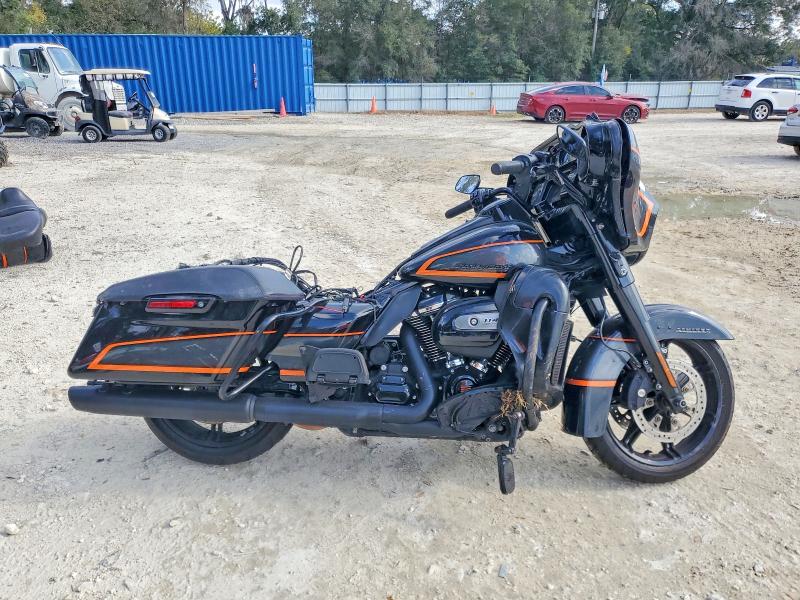72160975 :رقم المزاد ، 1HD1KEF19NB666084 vin ، 2022 Harley Davidson Flhtk مزاد بيع