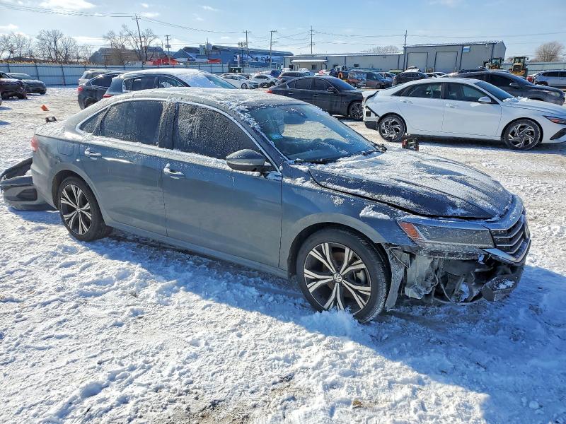 2021 Volkswagen Passat მანქანა იყიდება აუქციონზე, vin: 1VWSA7A3XMC013492, აუქციონის ნომერი: 72729375