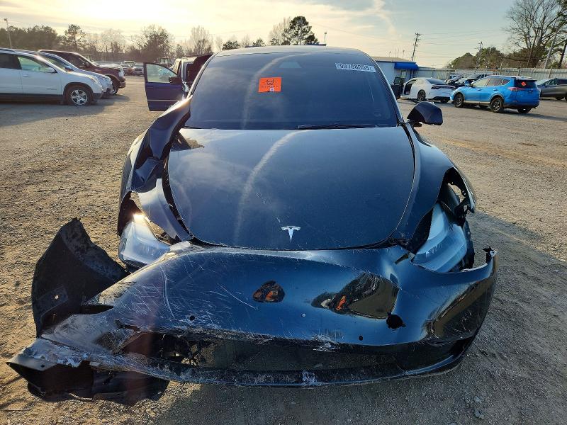 99788055 :رقم المزاد ، 7SAYGDEFXNF326676 vin ، 2022 Tesla Model Y مزاد بيع