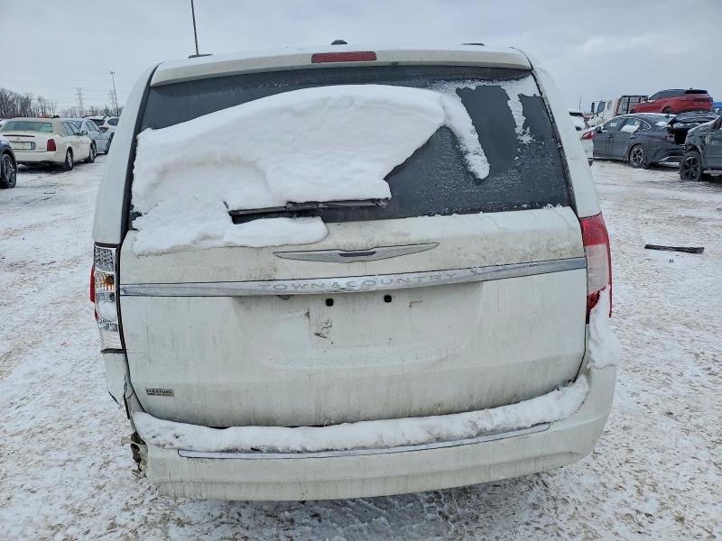 74991175 :رقم المزاد ، 2C4RC1BGXER397115 vin ، 2014 Chrysler Town & Country مزاد بيع