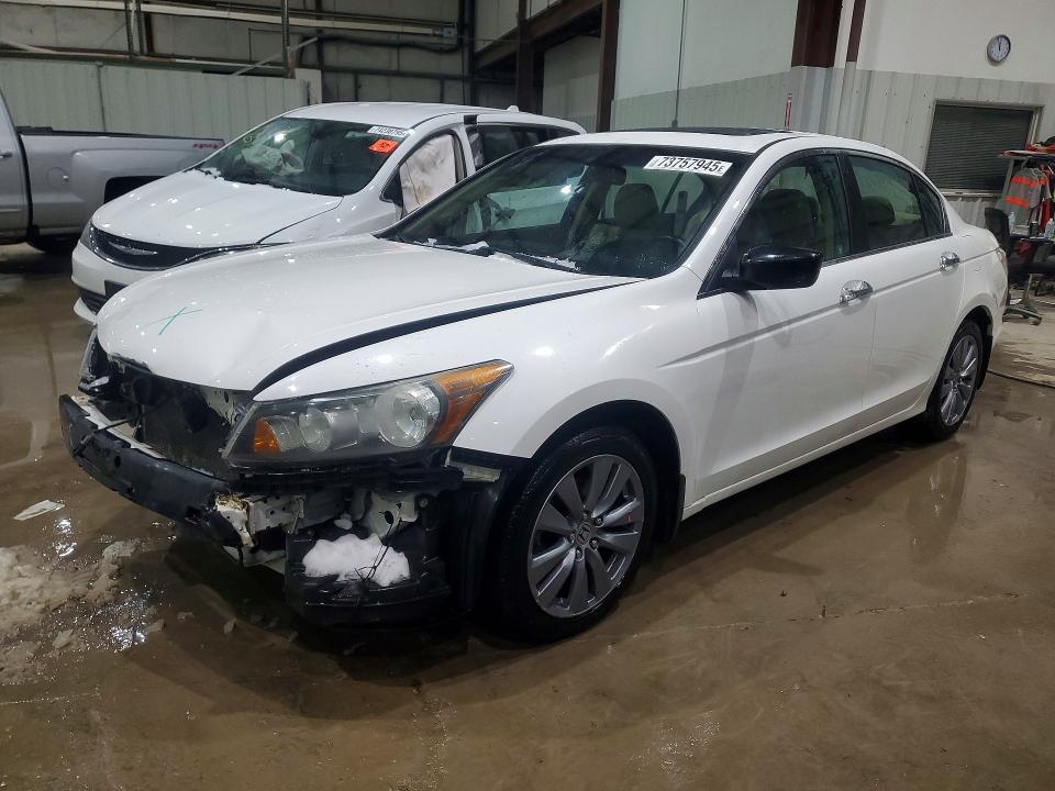 Auction sale of the 2012 Honda Accord, vin: 1HGCP3F84CA001725, lot number: 73757945