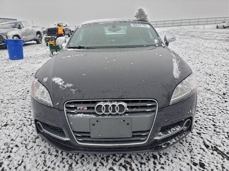 99642795 :رقم المزاد ، TRUS1AFK2B1025845 vin ، 2011 Audi Tts Premiu مزاد بيع