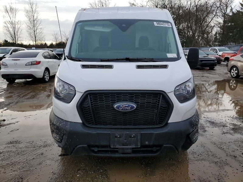 98043715 :رقم المزاد ، 1FTYE2C8XRKA37057 vin ، 2024 Ford Transit T- مزاد بيع