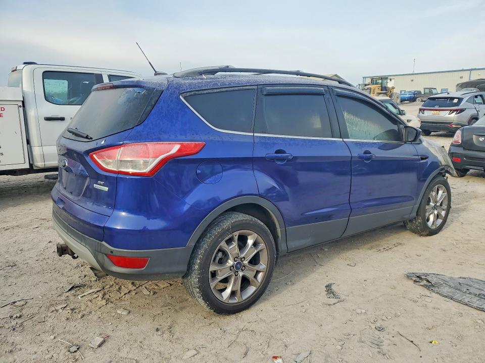 75306025 :رقم المزاد ، 1FMCU0G92EUA67345 vin ، 2014 Ford Escape مزاد بيع
