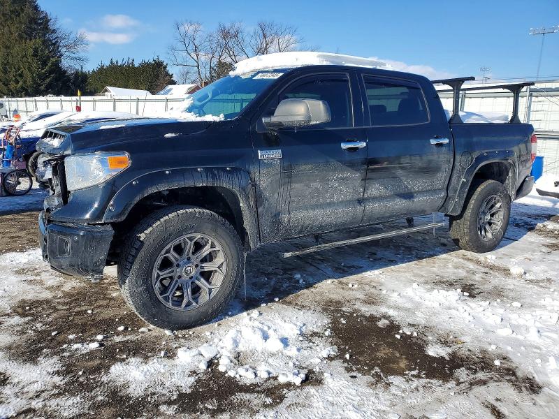 74467345 :رقم المزاد ، 5TFAY5F11HX607621 vin ، 2017 Toyota Tundra مزاد بيع