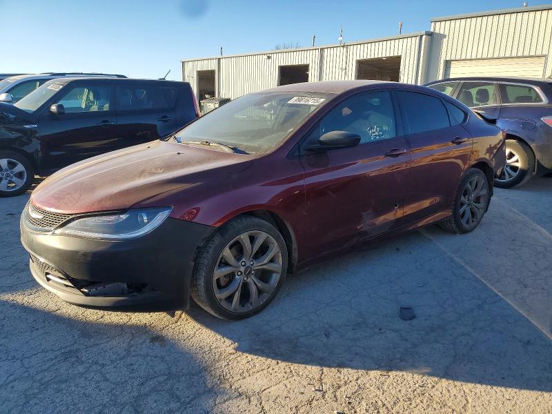 99816715 :رقم المزاد ، 1C3CCCBG9FN514235 vin ، 2015 Chrysler 200 مزاد بيع