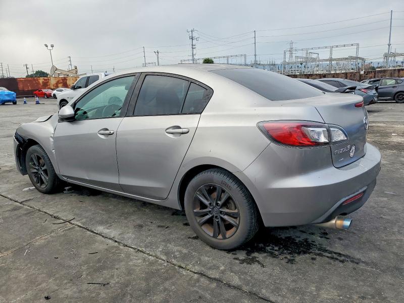 2011 Mazda 3 მანქანა იყიდება აუქციონზე, vin: JM1BL1UF7B1470902, აუქციონის ნომერი: 99090415