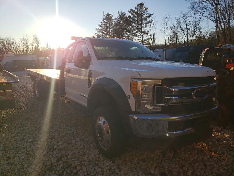 2017 Ford F550 Super მანქანა იყიდება აუქციონზე, vin: 1FDUF5HT9HEC58541, აუქციონის ნომერი: 98896525