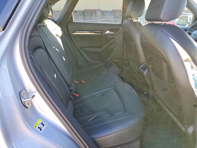 98196455 :رقم المزاد ، WA1JCCFS1JR018732 vin ، 2018 Audi Q3 مزاد بيع
