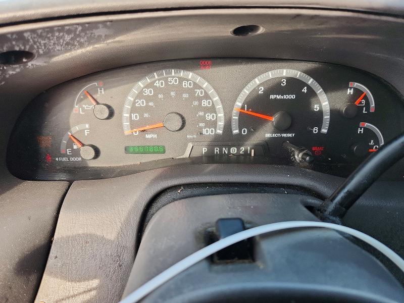 99846735 :رقم المزاد ، 1FTRX18L33NB17232 vin ، 2003 Ford F150 مزاد بيع