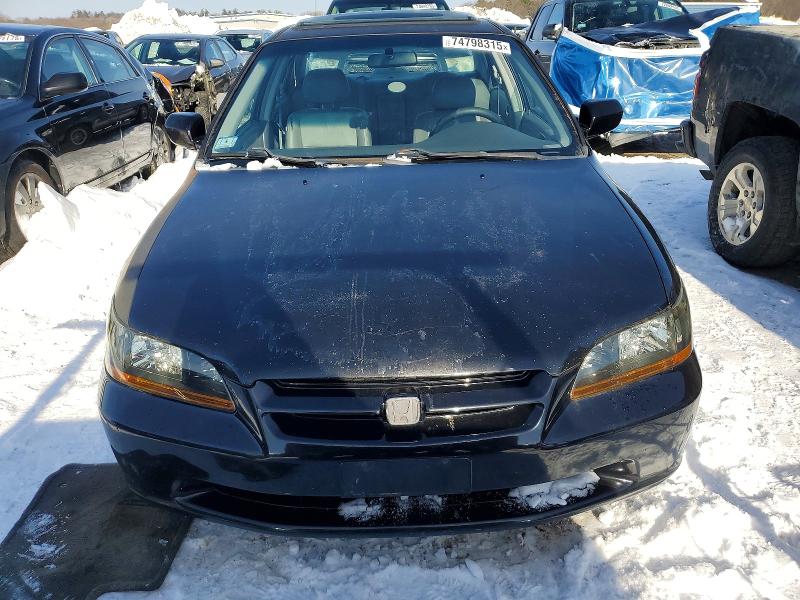 Продаж на аукціоні авто 2002 Honda Accord Ex, vin: 1HGCG16562A064365, номер лоту: 74798315
