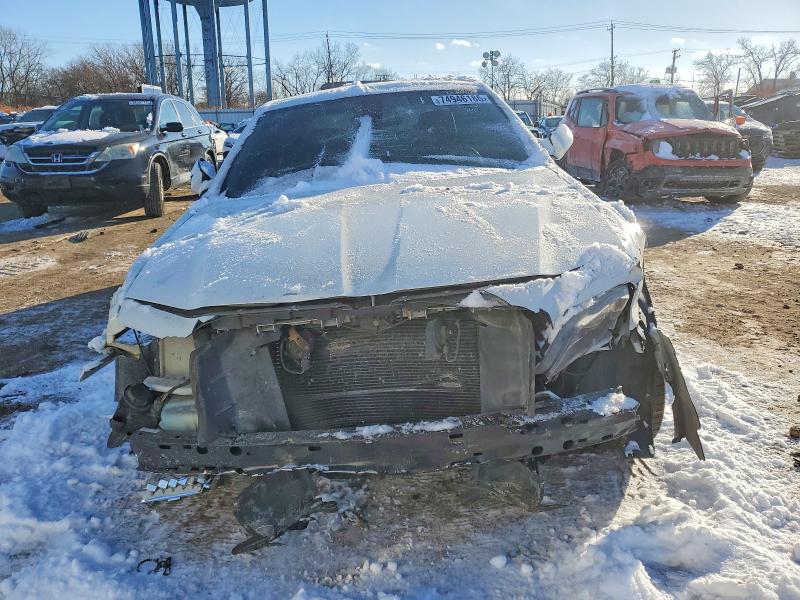 2018 Chrysler 300 მანქანა იყიდება აუქციონზე, vin: 2C3CCABG0JH204013, აუქციონის ნომერი: 74946185
