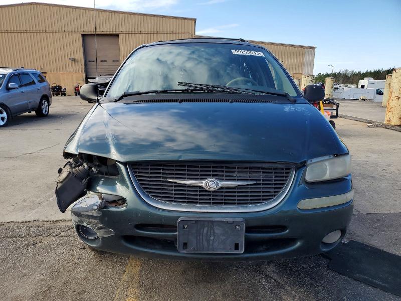 99255935 :رقم المزاد ، 1C4GP54L4YB688757 vin ، 2000 Chrysler Town & Country مزاد بيع
