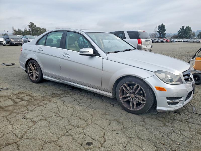 Aukcja sprzedaży 2014 Mercedes-benz C 250, vin: WDDGF4HBXEA960864, numer aukcji: 74255665