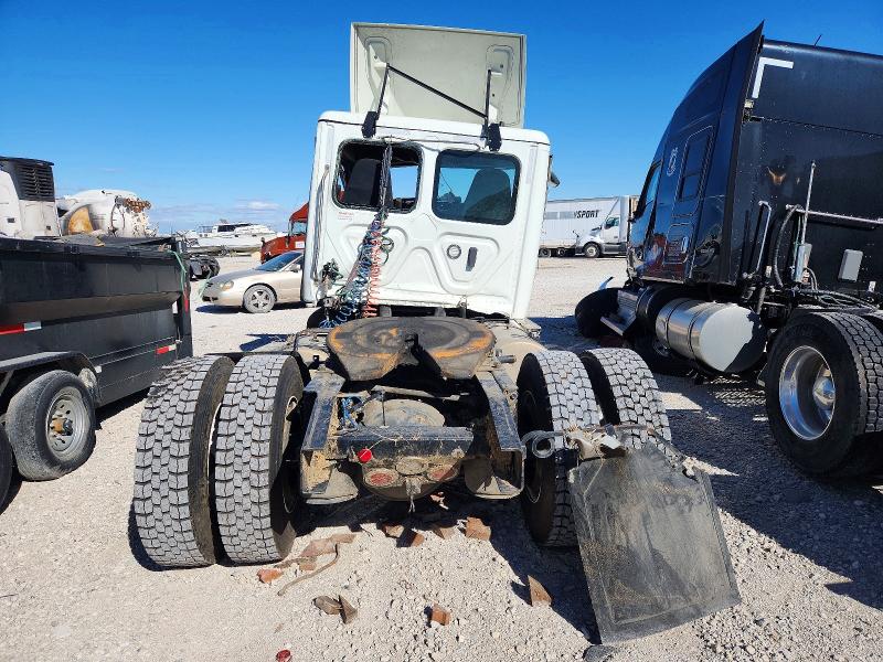 2022 Freightliner Cascadia მანქანა იყიდება აუქციონზე, vin: 3AKBHSDV5NSNP1652, აუქციონის ნომერი: 73049915