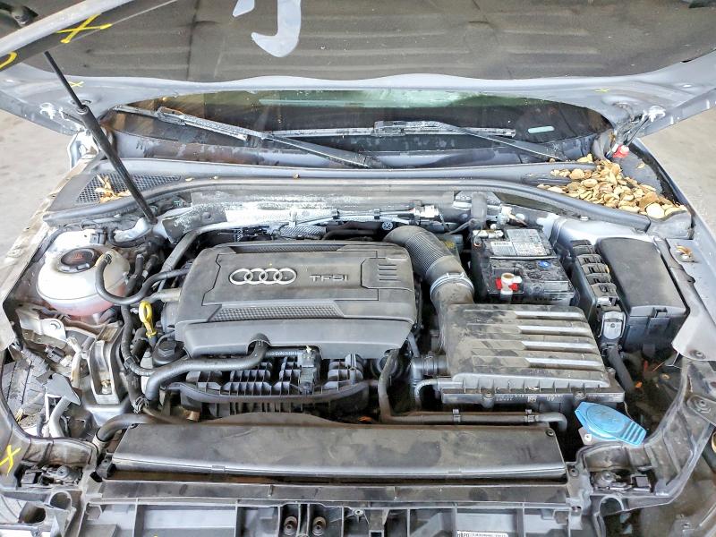 Продажа на аукционе авто 2018 Audi A3, vin: WAUJ8GFFXJ1062127, номер лота: 72171485