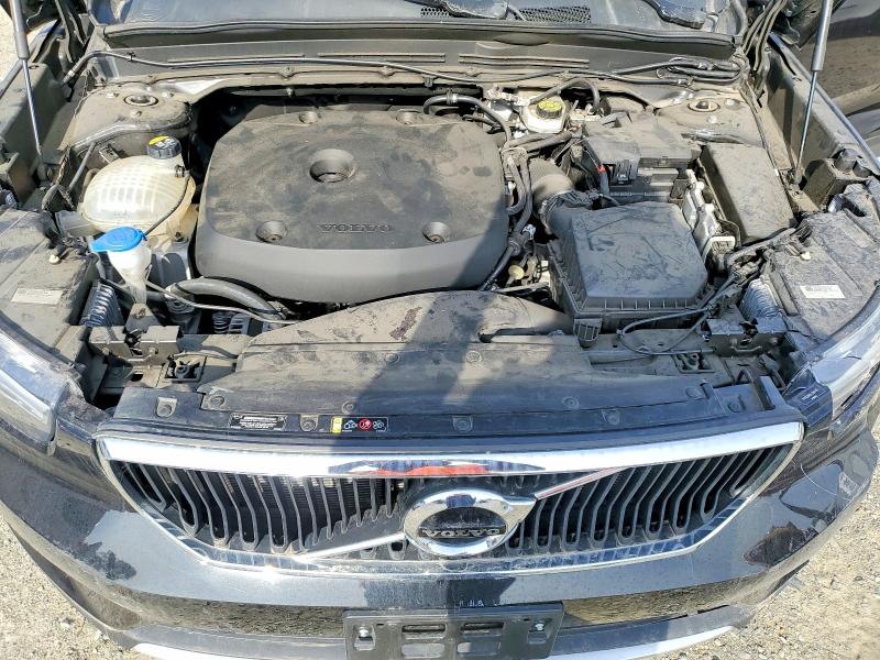 73046165 :رقم المزاد ، YV4162UK8L2267483 vin ، 2020 Volvo Xc40 T5 Mo مزاد بيع