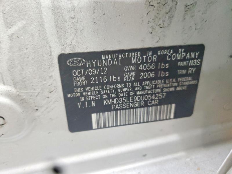 2013 Hyundai Elantra Gt მანქანა იყიდება აუქციონზე, vin: KMHD35LE9DU054257, აუქციონის ნომერი: 97860115