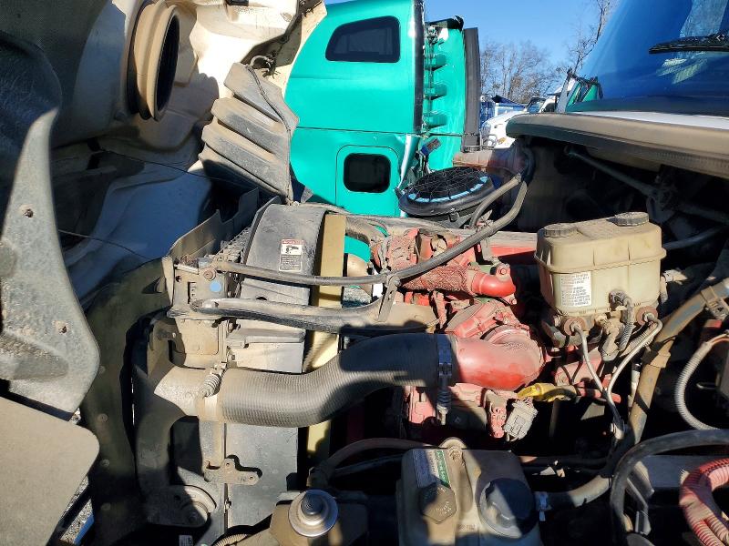 Продаж на аукціоні авто 2015 Freightliner M2 106 Med, vin: 1FVACWDU8FHGR0156, номер лоту: 77438095